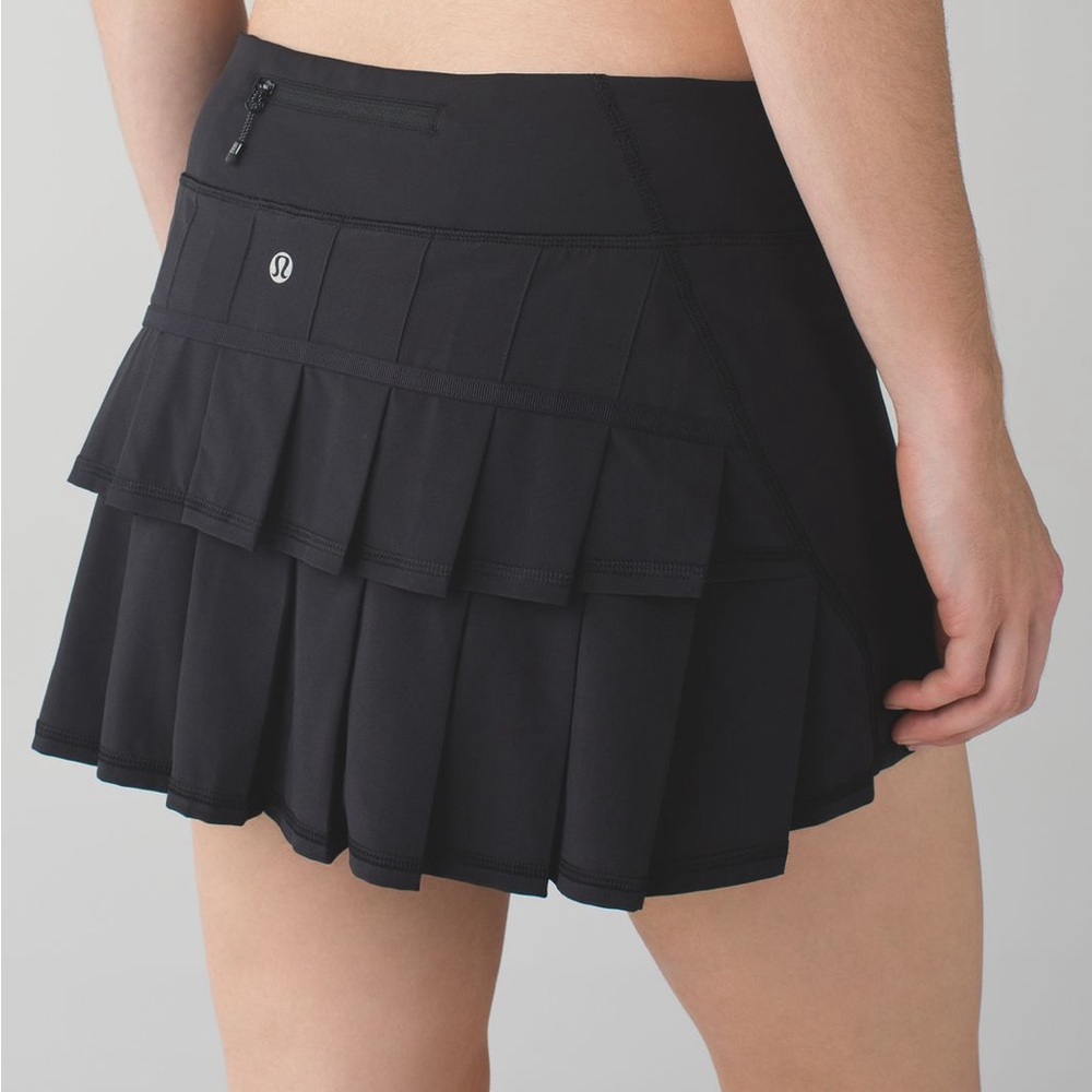 LULULEMON Pace Setter Skirt Black Size 6